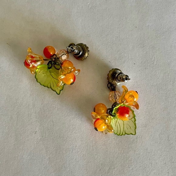 Vintage Lucite and Brass Fruit and Flora Necklace and Earrings Set Cha Cha Style - Picture 9 of 9